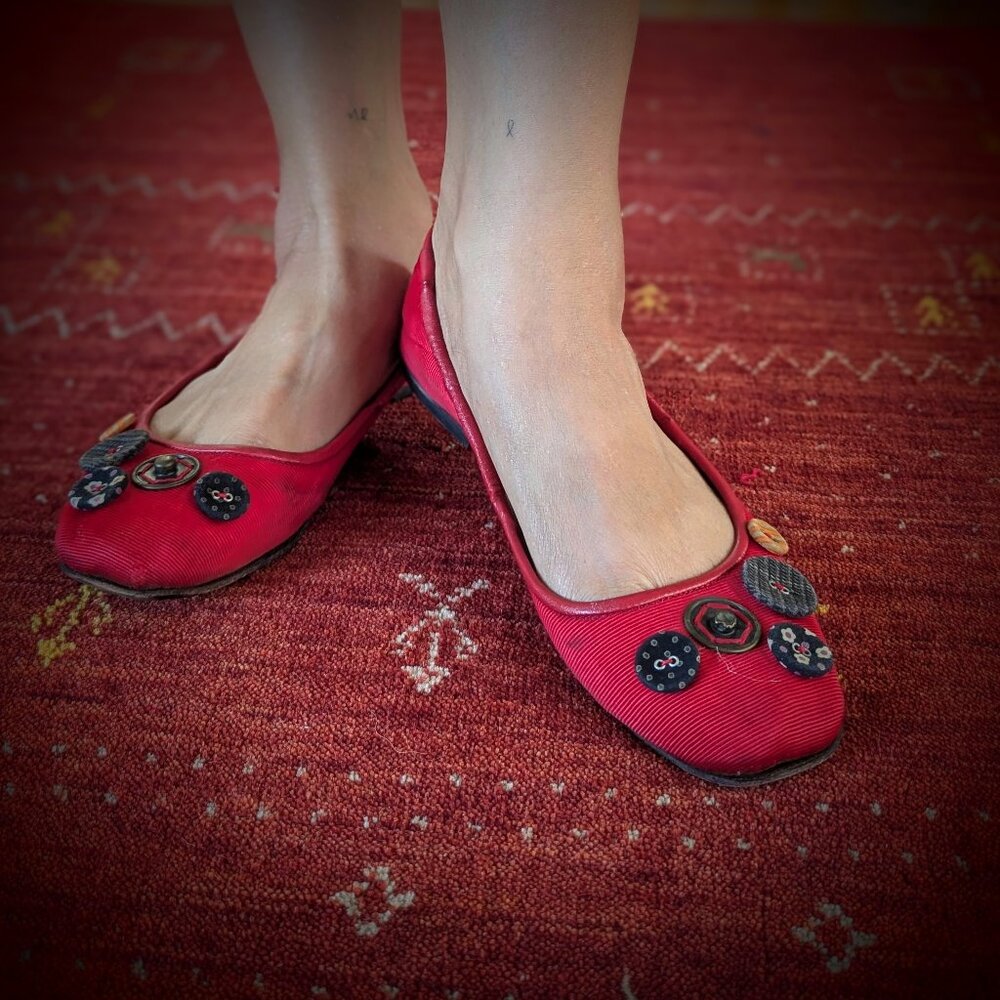 Anthropologie (All Black) red ballet flats